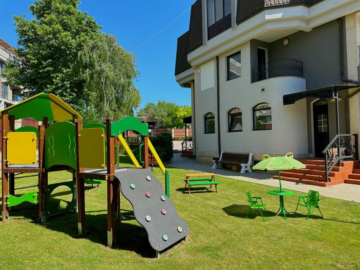 Family Hotel Paradise Sf. Constantin și Elena Exterior foto